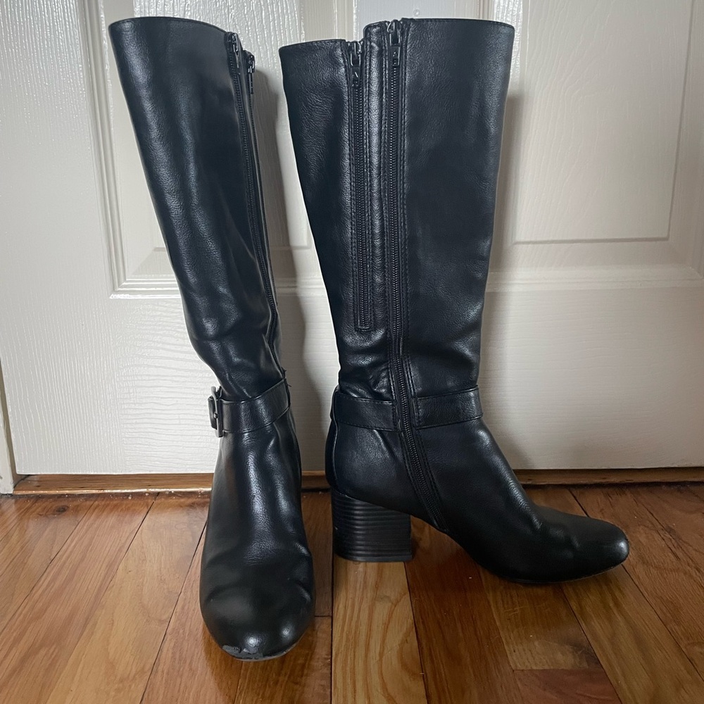 Aerosoles, size 6, 2 inch heel